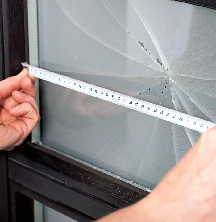Storefront Glass Repair in Oakleaf Plantation, FL
